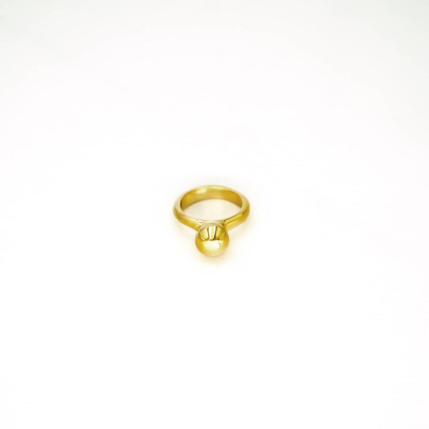Solitaire Ball Ring | Nyundo